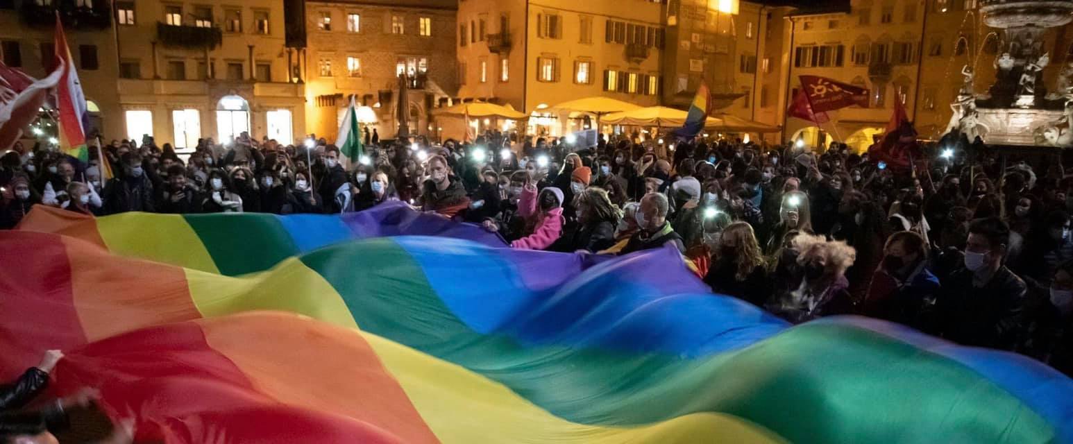DIRITTI LGBT+ E DELLE DONNE MINACCIATI DALLE DESTRE